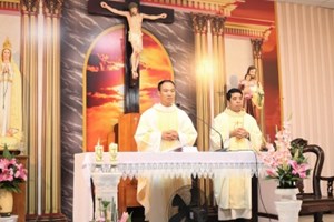 GP.Hưng Hóa - Giáo Họ Bến Sơn: Thánh Lễ Mồng Hai Tết Bính Ngọ: Cầu cho Tổ Tiên, Ông Bà, Cha Mẹ